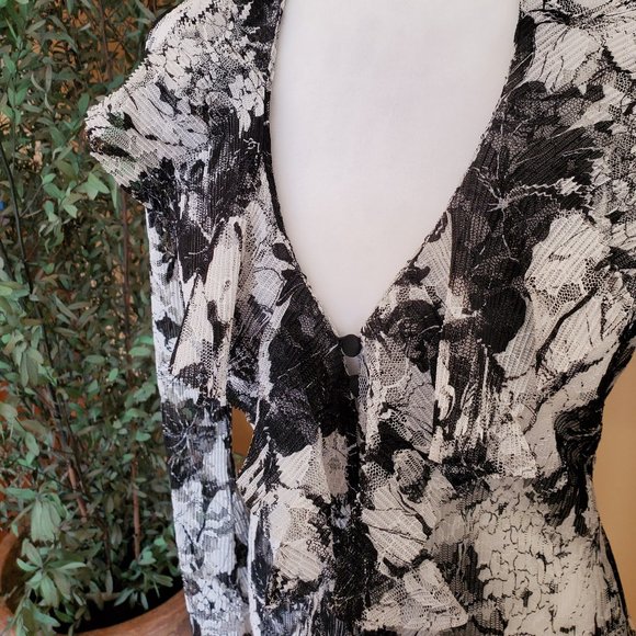 Button Down Black and White Lace Blouse - Picture 9 of 15